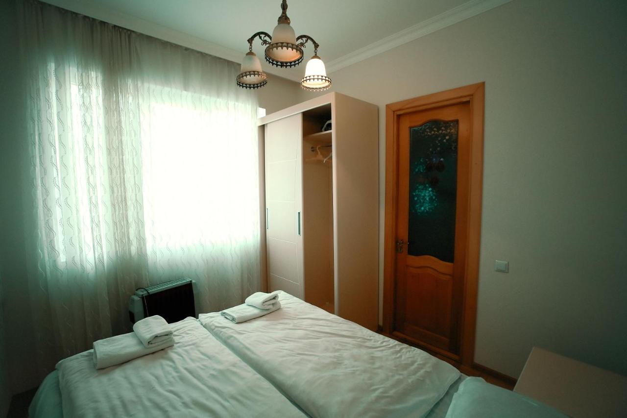 Apartment Old Kutaisi Exterior foto